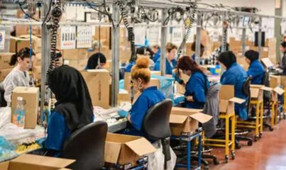 當(dāng)“貓拼來(lái)”敲響工廠大門 電子商務(wù)平臺(tái)服務(wù)驅(qū)動(dòng)制造業(yè)變革